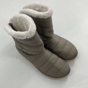 TOMS Women’s Khaki Tan Quilted Boots Faux Fur Lining Size 11
